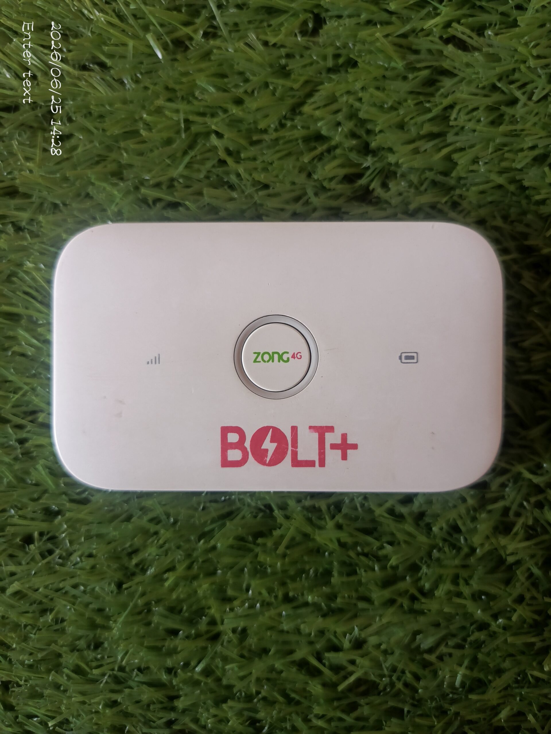 Zong Bolt+ E5573 4G WiFi Device - Image 2