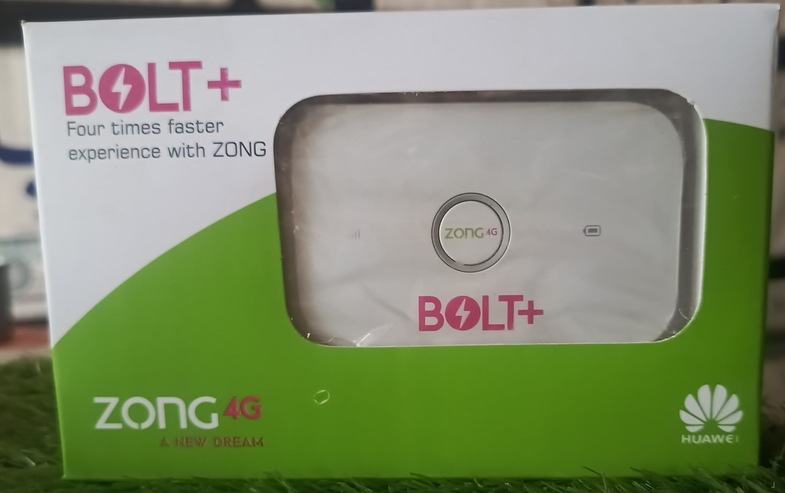 Zong Bolt+ E5573 4G WiFi Device - Image 4
